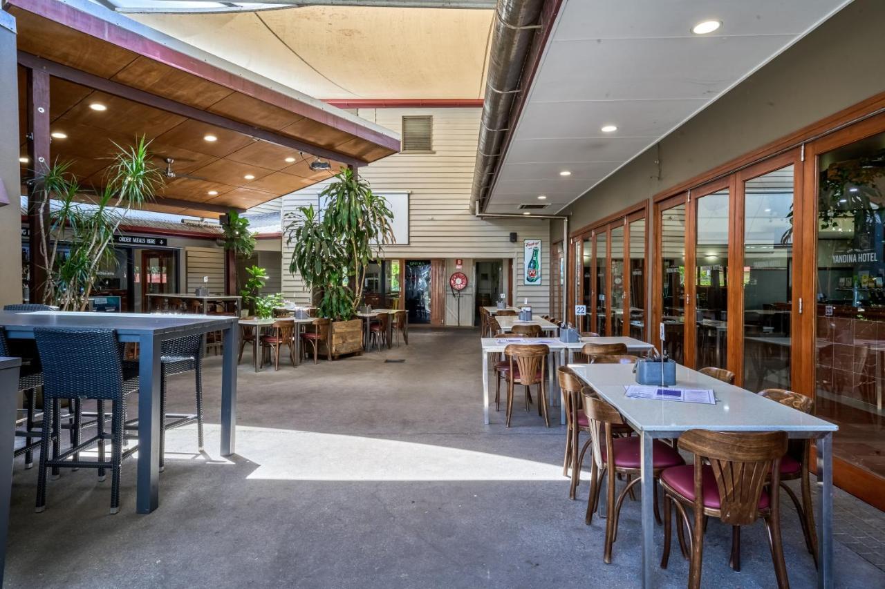 Yandina Hotel Bagian luar foto