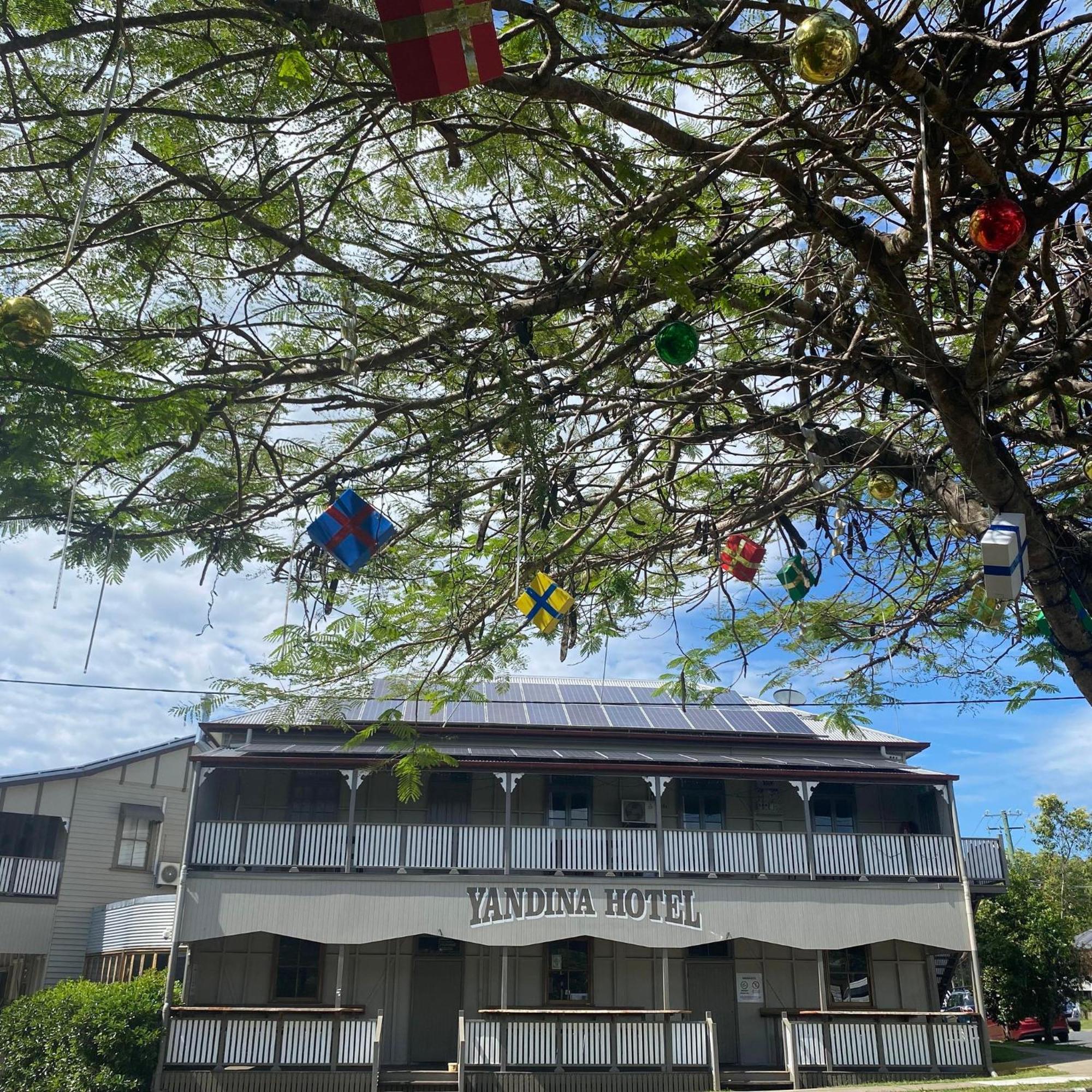Yandina Hotel Bagian luar foto